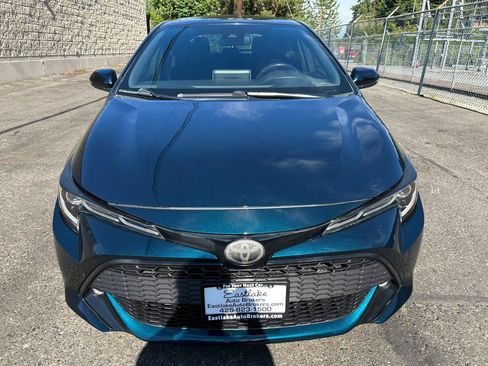 Used 2019 Toyota Corolla SE FWD image 2
