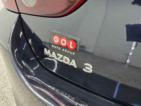 Used 2021 MAZDA MAZDA3 s image 8