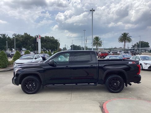 Used 2026 Toyota Tundra SR5 w/ SX Package RWD image 4