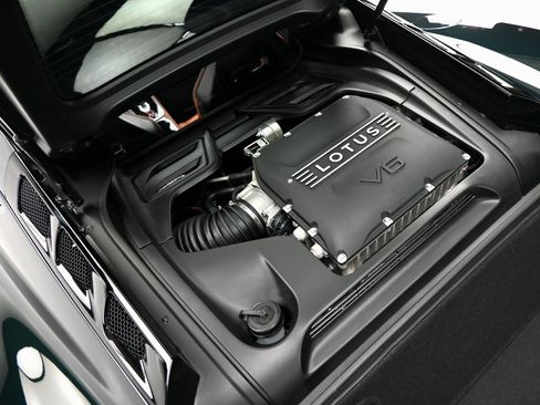 New 2025 Lotus Emira image 29