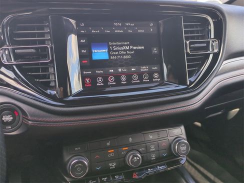 Used 2023 Dodge Durango GT image 13