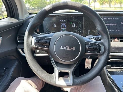 Certified 2023 Kia Sportage LX AWD/4WD image 36