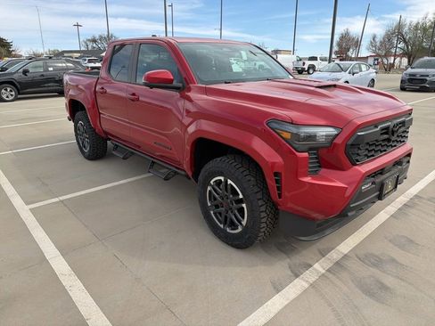 New 2026 Toyota Tacoma TRD Sport w/ TRD Sport Premium Package image 3
