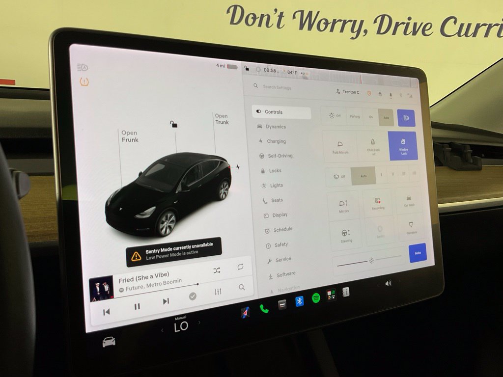 Used 2021 Tesla Model Y Long Range AWD/4WD image 21