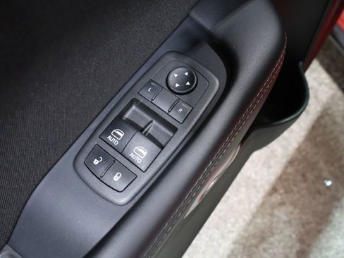 Used 2022 Dodge Challenger GT image 14