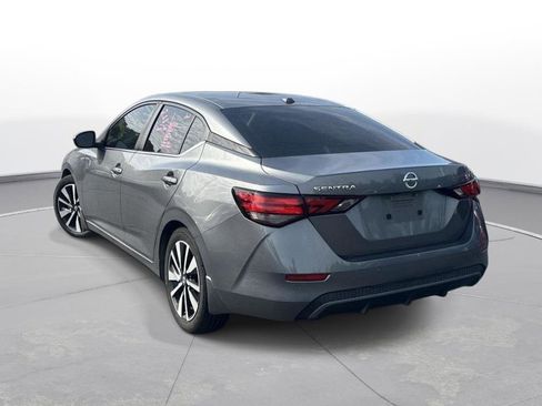 Used 2022 Nissan Sentra SV w/ SV Premium Package FWD image 8