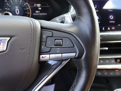 Used 2023 Cadillac CT5 V Blackwing w/ Carbon Fiber Package 2 RWD image 8