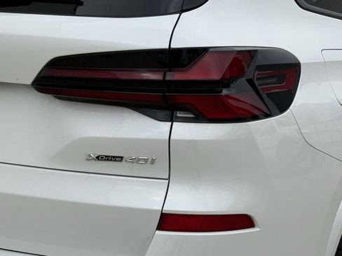 Used 2024 BMW X5 xDrive40i w/ M Sport Package image 7