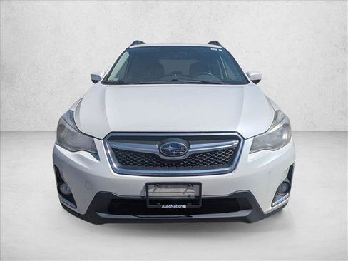 Used 2016 Subaru Crosstrek 2.0i Premium AWD/4WD image 2