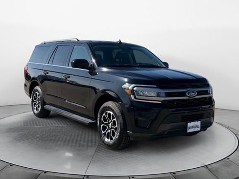 Used 2024 Ford Expedition Max XLT image 1