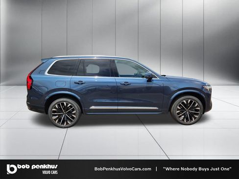 New 2026 Volvo XC90 B6 Plus w/ Protection Package AWD/4WD image 24