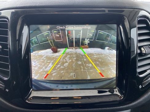 Certified 2018 Jeep Compass Limited w/ Navigation Group image 22