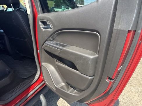 Used 2016 Chevrolet Colorado LT w/ Luxury Package, Chrome AWD/4WD image 11