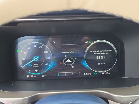 Certified 2022 Kia Sorento SX Prestige AWD/4WD image 33