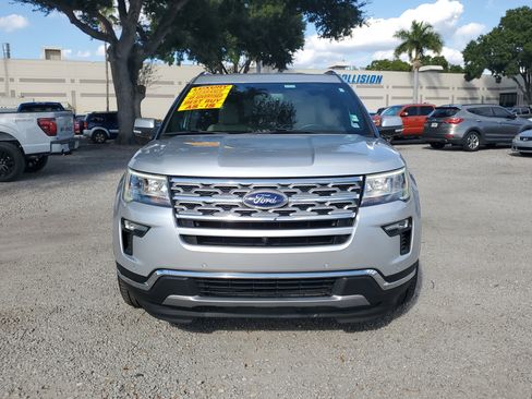 Used 2019 Ford Explorer Limited w/ Class III Trailer Tow Package image 2