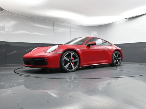 Certified 2022 Porsche 911 Carrera S image 34