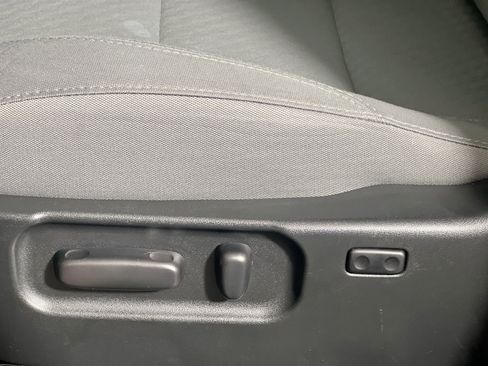 Used 2022 Toyota Tacoma SR5 image 15