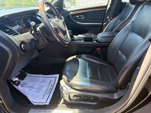 Used 2018 Ford Taurus Limited FWD image 13