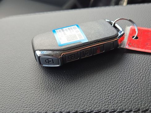 Certified 2025 Kia Sportage EX w/ Premium Package image 34