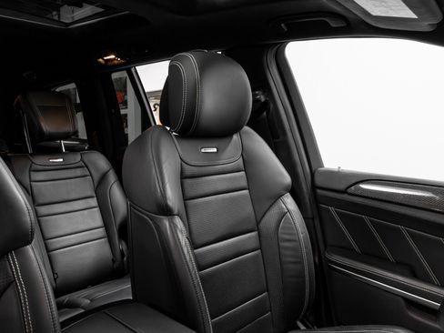 Used 2018 Mercedes-Benz GLS 63 AMG 4MATIC image 19