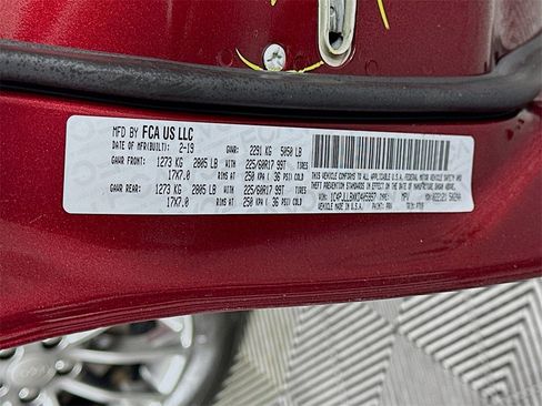 Used 2019 Jeep Cherokee Latitude Plus image 34