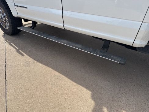 Used 2021 Ford F250 Platinum w/ FX4 Off-Road Package image 12