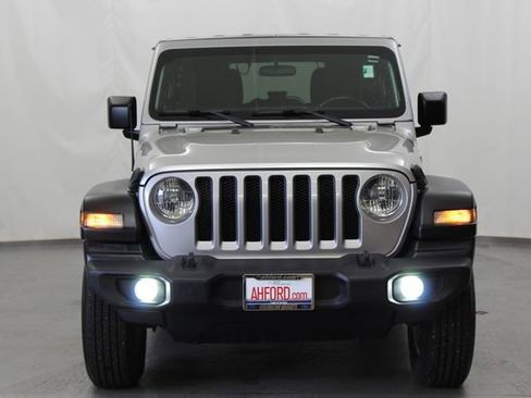 Used 2019 Jeep Wrangler Unlimited Sport S AWD/4WD image 4