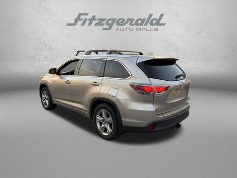 Used 2016 Toyota Highlander Limited Platinum AWD/4WD image 5