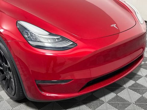 Used 2023 Tesla Model Y Long Range AWD/4WD image 12