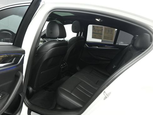 Used 2019 BMW 530e w/ Convenience Package RWD image 19