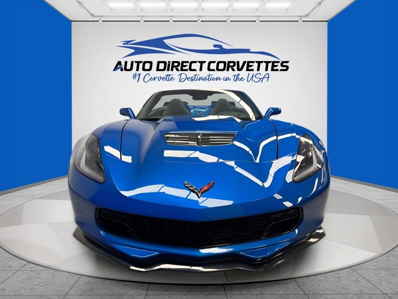 Used 2015 Chevrolet Corvette Z06 w/ 3LZ Preferred Equipment Group RWD image 2