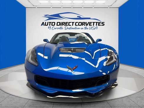 Used 2015 Chevrolet Corvette Z06 w/ 3LZ Preferred Equipment Group RWD image 2