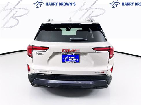 New 2026 GMC Terrain AT4 w/ Convenience Package III image 31