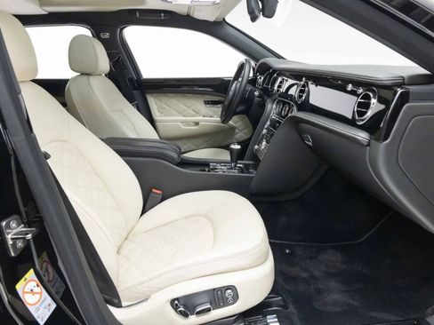 Used 2014 Bentley Mulsanne RWD image 19