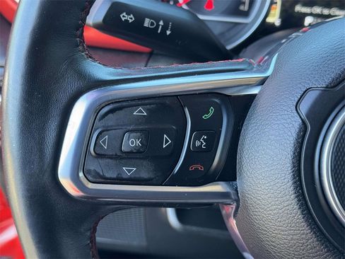 Used 2018 Jeep Wrangler Unlimited Rubicon image 11