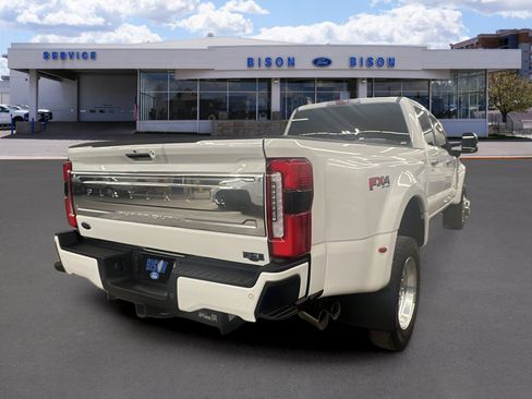 Certified 2024 Ford F450 Platinum w/ FX4 Off-Road Package image 3