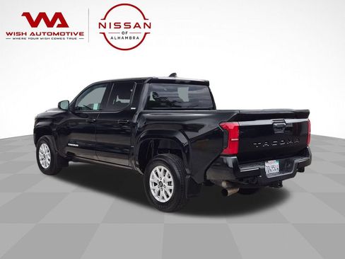 Used 2026 Toyota Tacoma SR5 RWD image 7