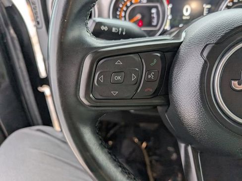 Used 2021 Jeep Wrangler Unlimited Sport image 12