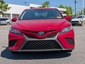Used 2020 Toyota Camry SE FWD video 2