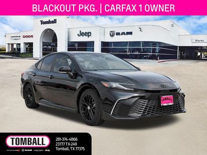 Used 2025 Toyota Camry SE w/ Convenience Package