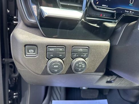Certified 2024 Chevrolet Silverado 1500 RST w/ Z71 Off-Road Package AWD/4WD image 22