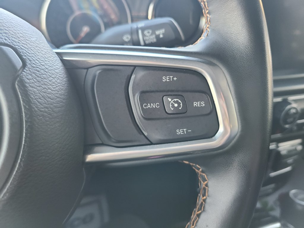 Used 2022 Jeep Gladiator Overland AWD/4WD image 27