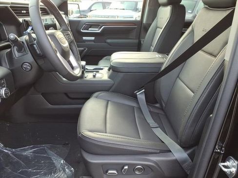New 2026 GMC Sierra 1500 Denali w/ Technology Package image 5