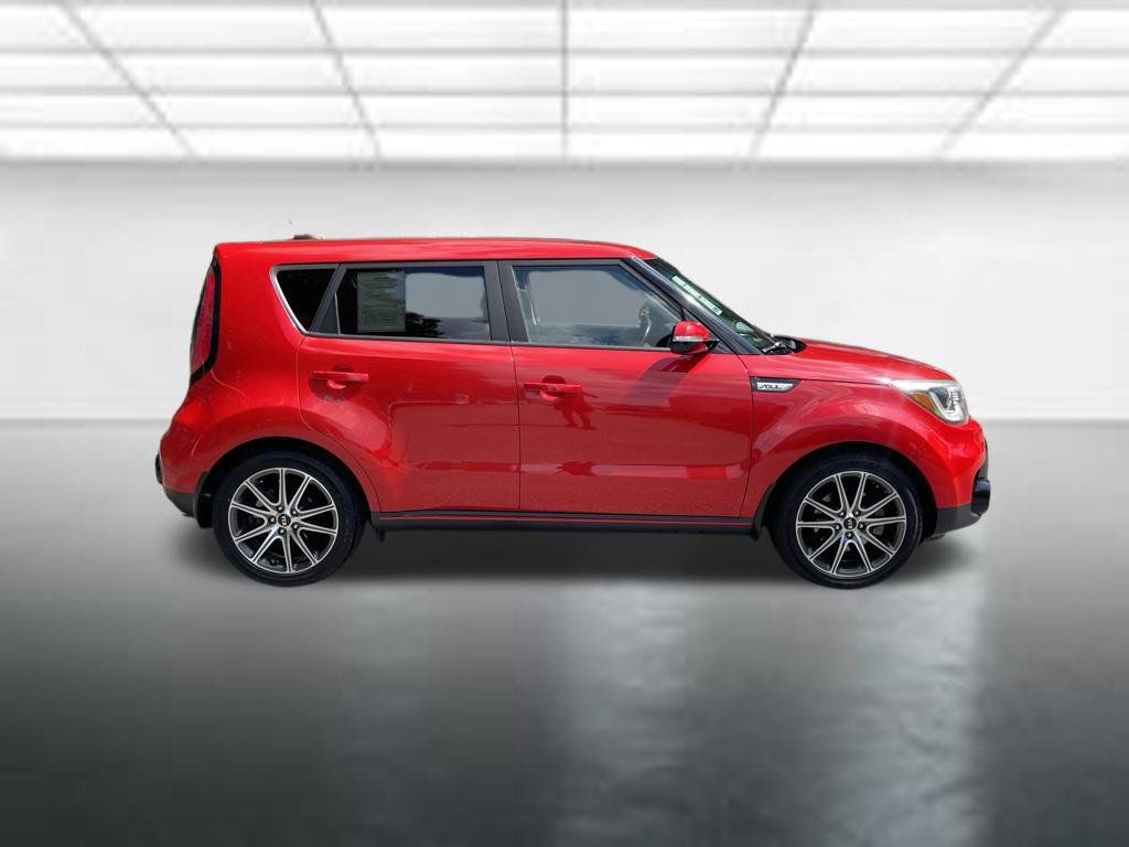 Used 2018 Kia Soul ! w/ Tech Package FWD image 6
