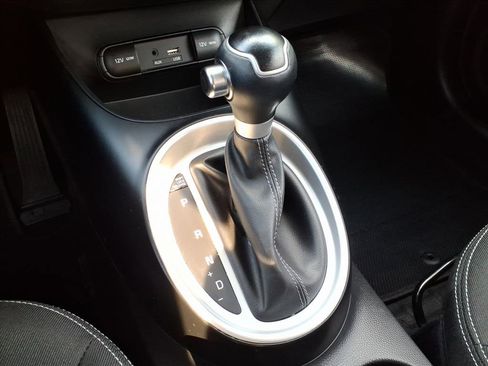 Used 2019 Kia Soul + image 24