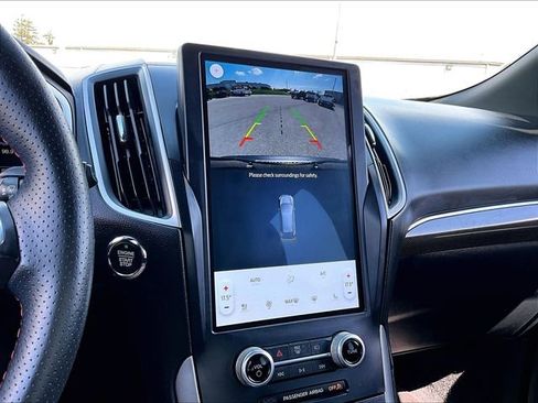 Used 2021 Ford Edge ST-Line image 30