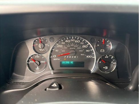 Used 2012 Chevrolet Express 2500 image 13