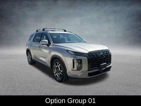 Used 2023 Hyundai Palisade Limited AWD/4WD image 8
