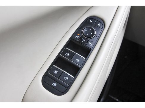 Used 2023 INFINITI QX60 Sensory w/ Vision Package AWD/4WD image 25