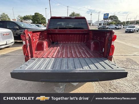 Used 2020 Chevrolet Silverado 1500 Custom w/ Infotainment Package RWD image 30